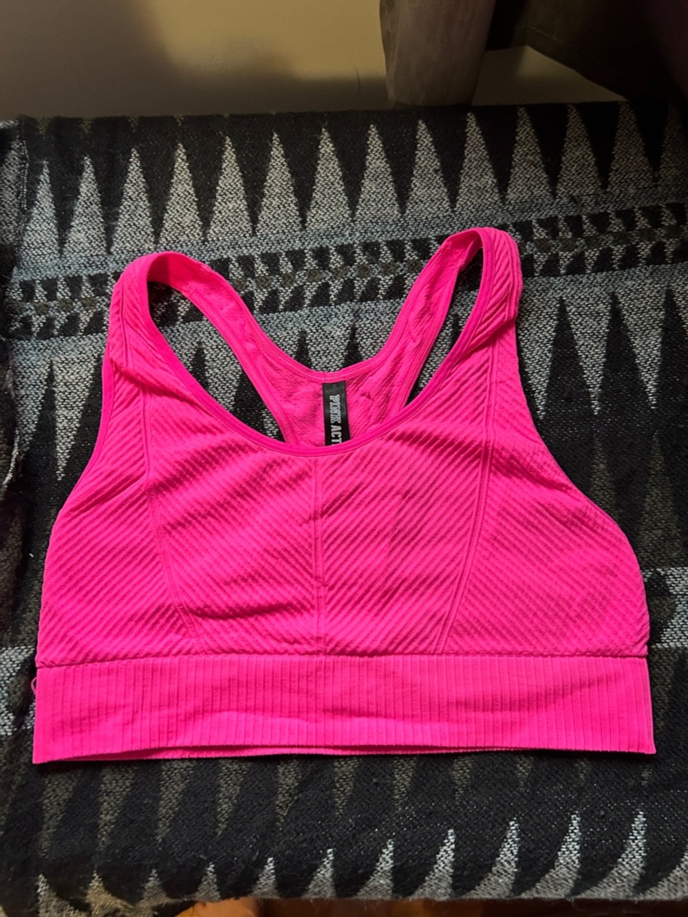 PINK Active Ribbed Racerback Sports Bra M - Hot Pink